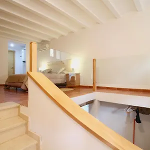 Duplex En Planta Baja Junto A La Catedral , Tarragona España